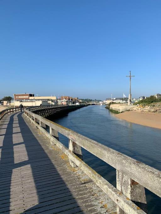 Studio - Balcon - Bord De Mer Courseulles-sur-Mer Exterior photo
